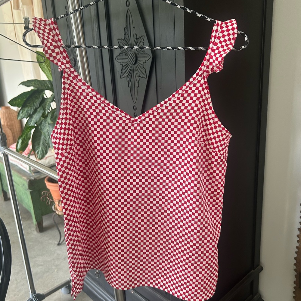 Kkco Red White Checkered Tidal Tank Top Ruffle Shoulder Size Small Never Worn